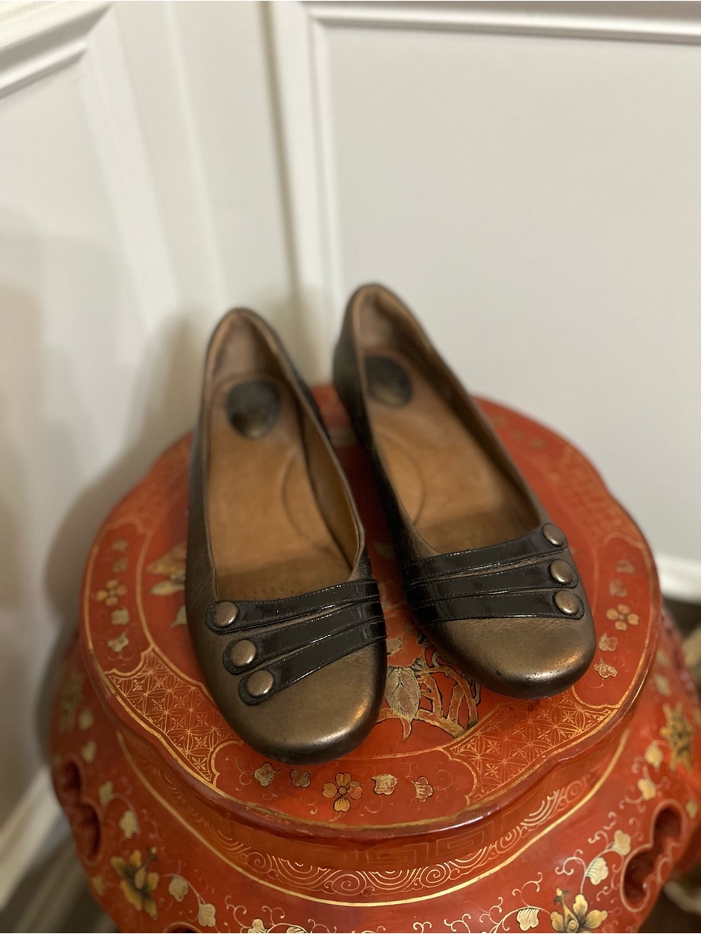 Metallic Bronze‎ Leather Ballet Flats with Button Accent